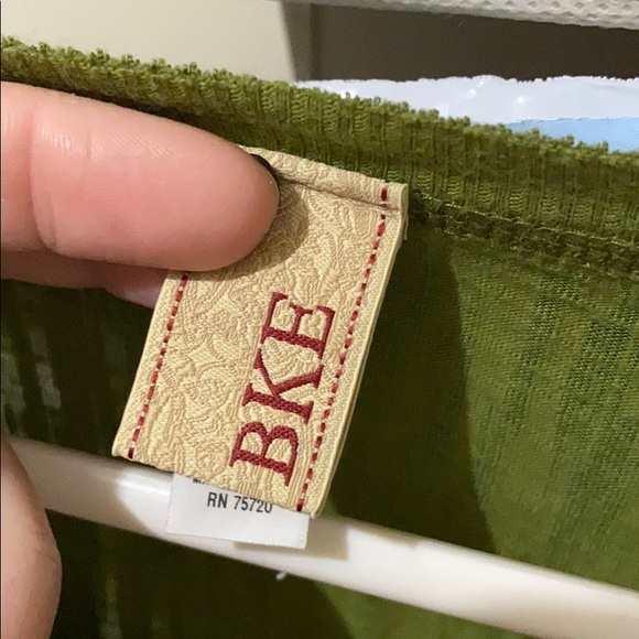 SOLD $3 IF BUNDLED 🦄VINTAGE🦄 🔶Lot 2 BKE Long sleeve Burnout Tees - Picture 3 of 9